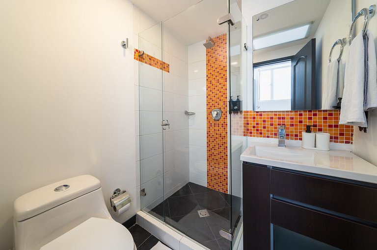 |Ahead| Stylish 2BR @Commercial Area near Zona G