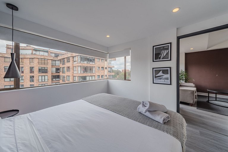 |Ahead| Stylish 2BR @Commercial Area near Zona G