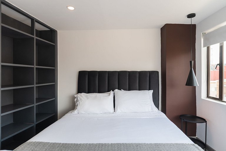 |Ahead| Stylish 2BR @Commercial Area near Zona G