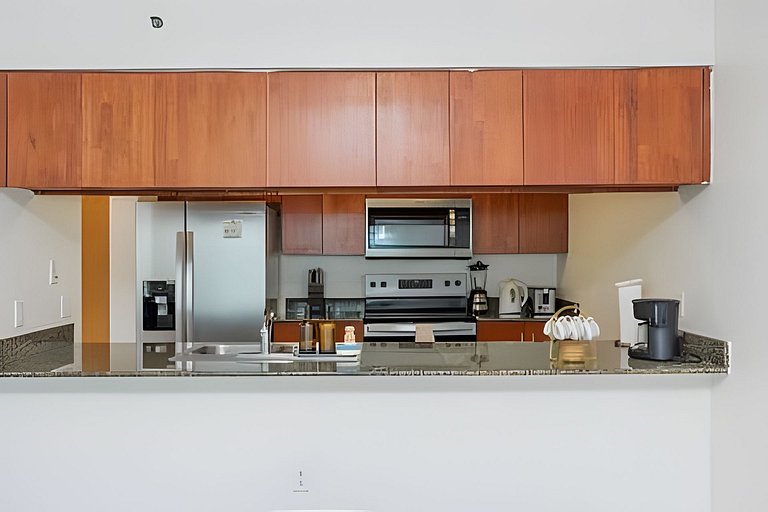 Comodo Brickell 1BR | Skyline View, Pool & Parking