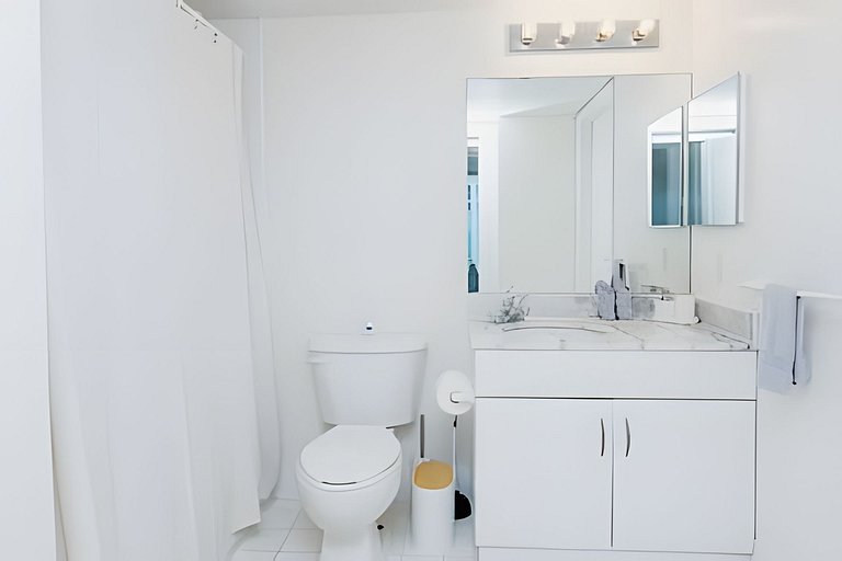 Comodo Brickell 1BR | Skyline View, Pool & Parking