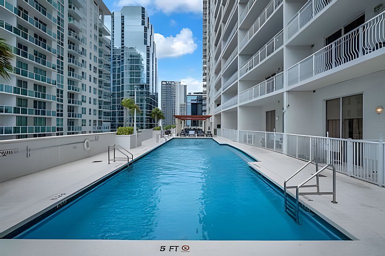 Comodo Brickell 1BR | Skyline View, Pool & Parking